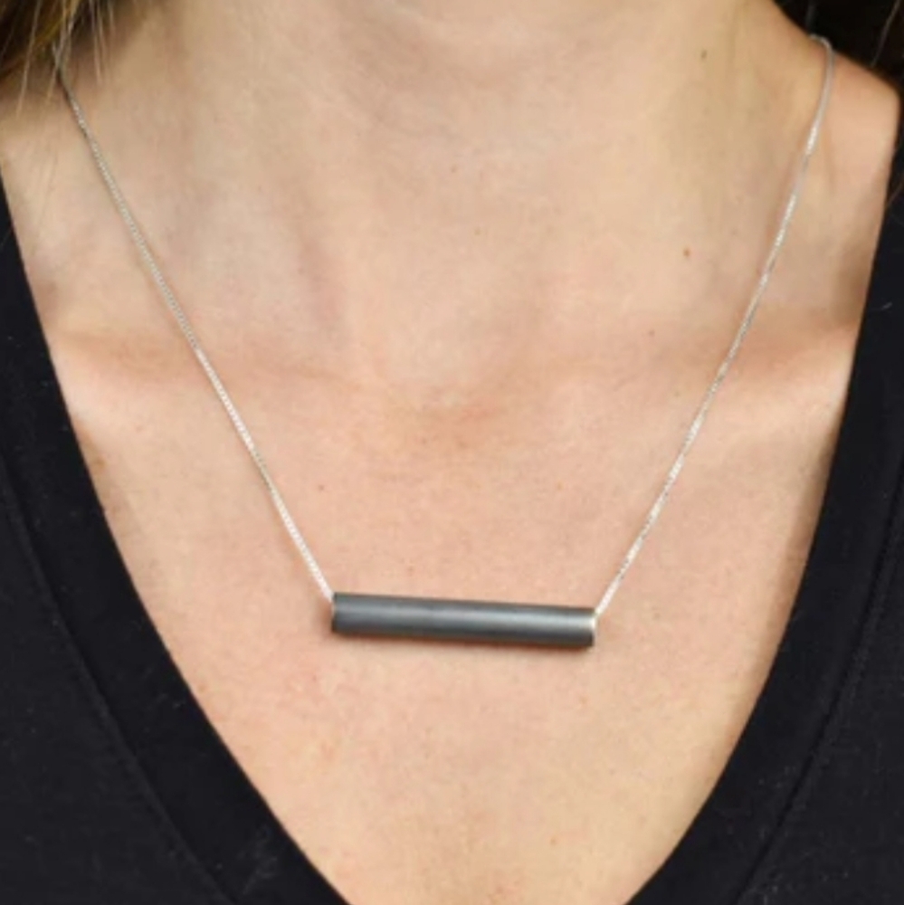 Origami Owl Silver Plated Hex Tube Bar Necklace